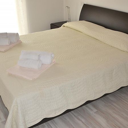 Residenza Alle Torri With Pool Torri Del Benaco Εξωτερικό φωτογραφία